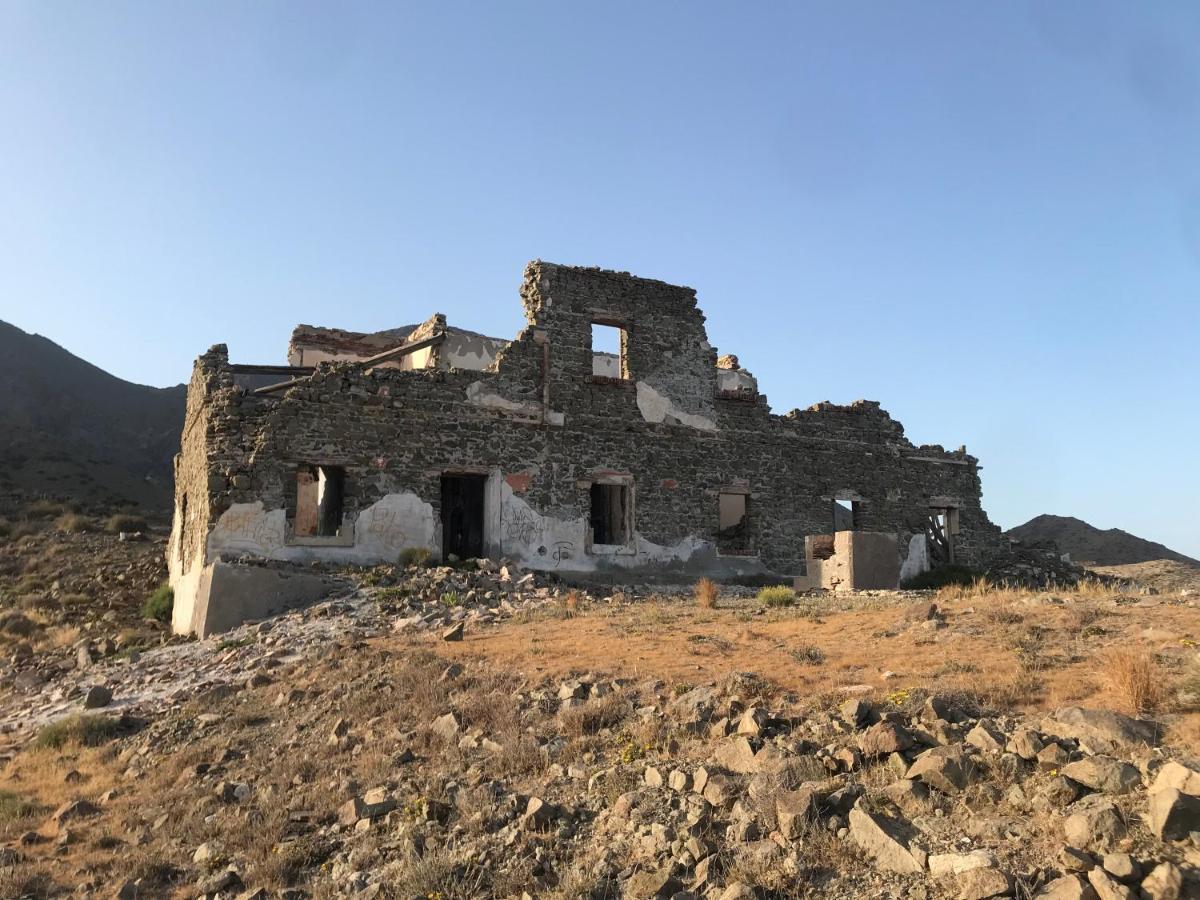 Bungalows & Estudios Los Escullos Almería Kültér fotó